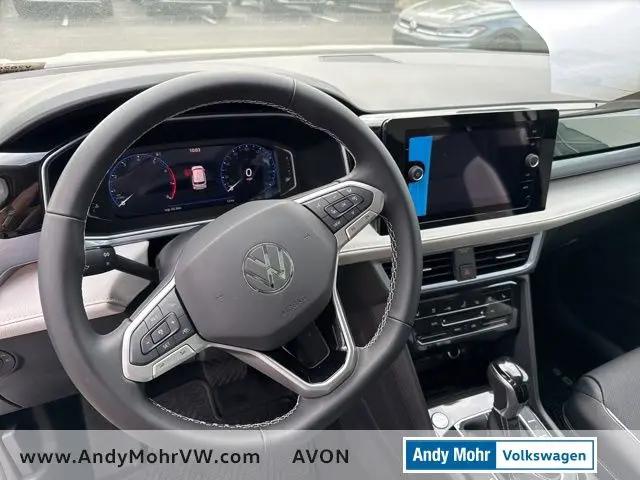 2026 Volkswagen Taos SEL