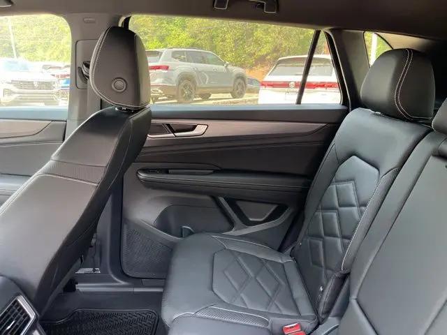2026 Volkswagen Atlas Cross Sport SE