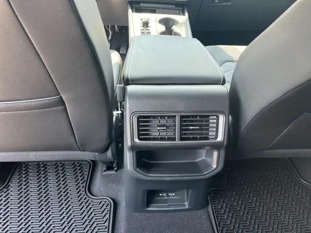 2026 Volkswagen Atlas Cross Sport SE
