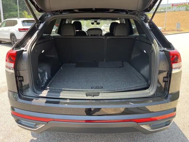 2026 Volkswagen Atlas Cross Sport SE