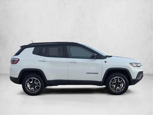 2025 Jeep Compass Trailhawk 4x4