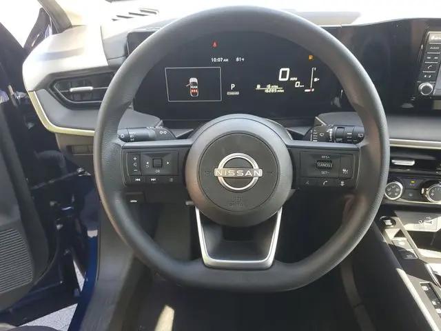 2025 Nissan Kicks S FWD