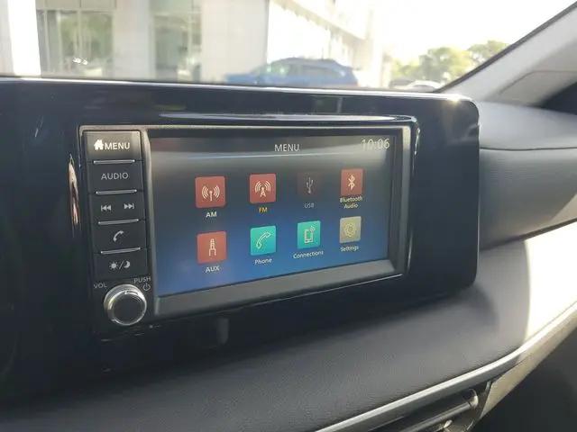 2025 Nissan Kicks S FWD