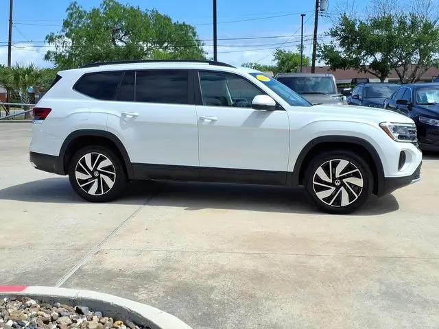 2025 Volkswagen Atlas 2.0T SE w/Technology