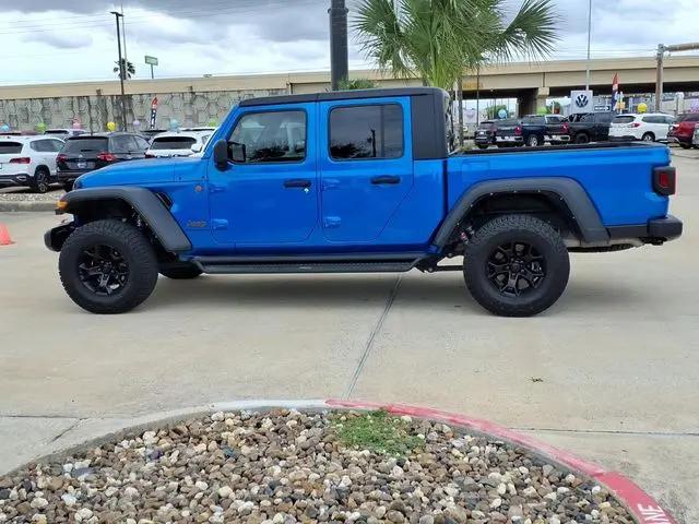 2023 Jeep Gladiator Sport