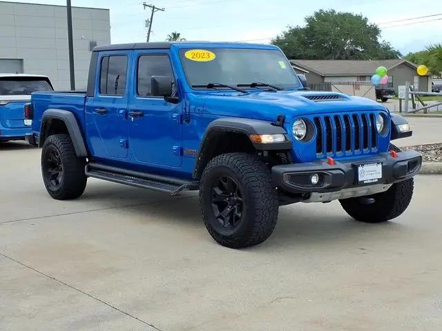2023 Jeep Gladiator Sport