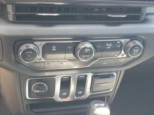 2025 Jeep Wrangler 2-Door Sport 4x4