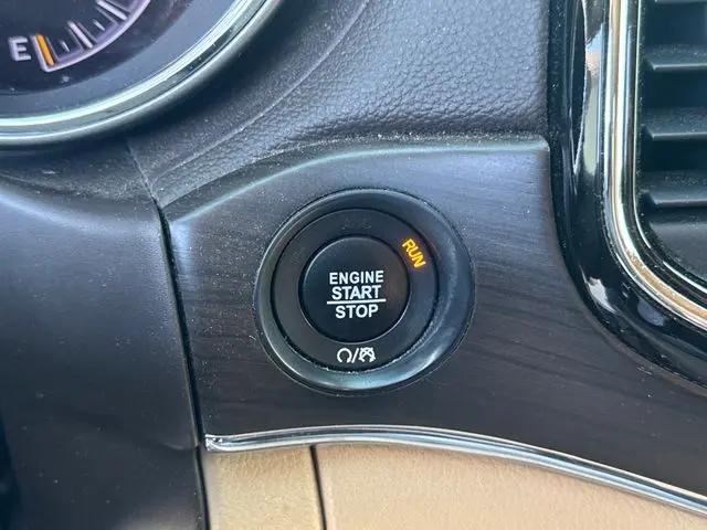 2019 Jeep Grand Cherokee Overland