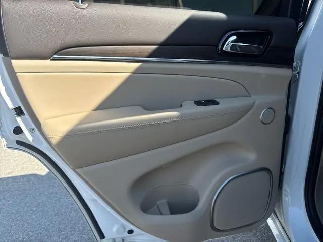 2019 Jeep Grand Cherokee Overland