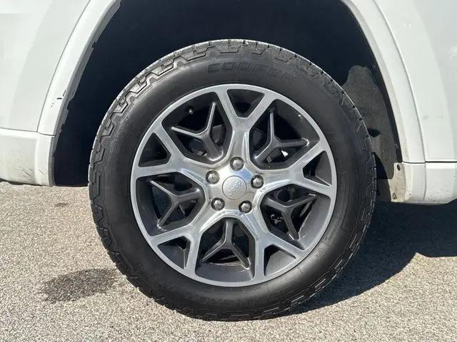 2019 Jeep Grand Cherokee Overland