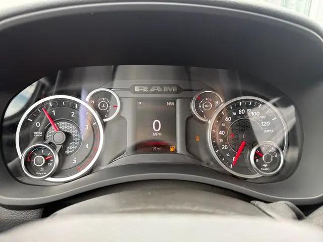 2026 Ram 2500 Big Horn Crew Cab 4x4 64 Box