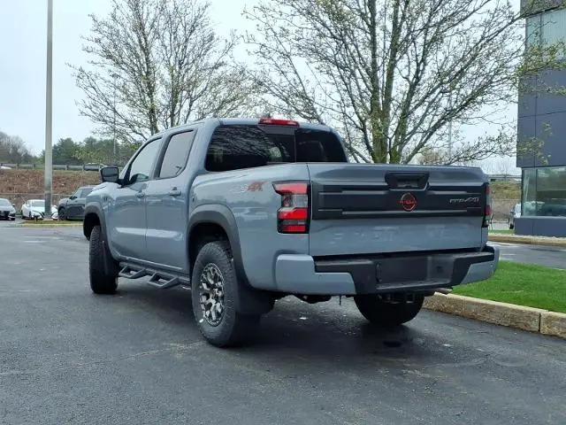 2026 Nissan Frontier Crew Cab PRO-4X 4x4