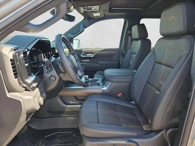 2026 Chevrolet Silverado 1500 4WD Crew Cab Short Bed High Country