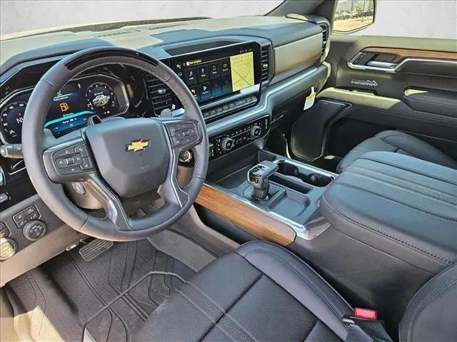 2026 Chevrolet Silverado 1500 4WD Crew Cab Short Bed High Country