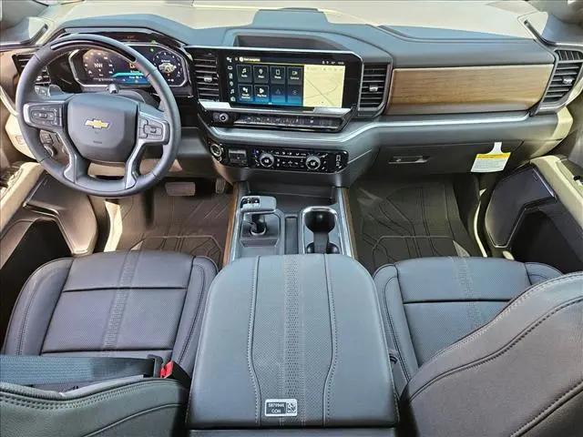 2026 Chevrolet Silverado 1500 4WD Crew Cab Short Bed High Country