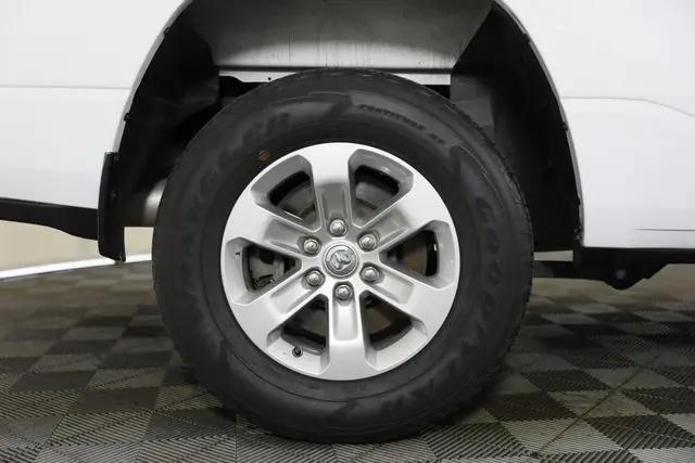 2024 Ram 1500 Laramie Crew Cab 4x4 5'7" Box
