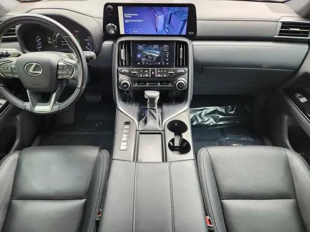 2023 Lexus LX Luxury