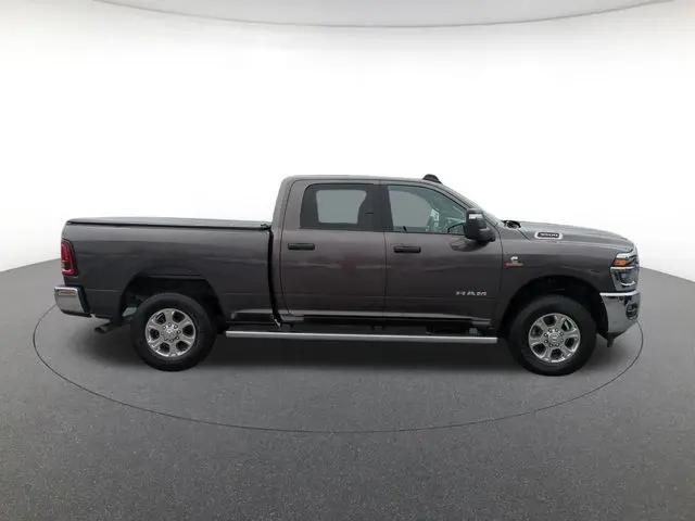 2025 Ram 3500 Big Horn Crew Cab 4x4 6'4" Box