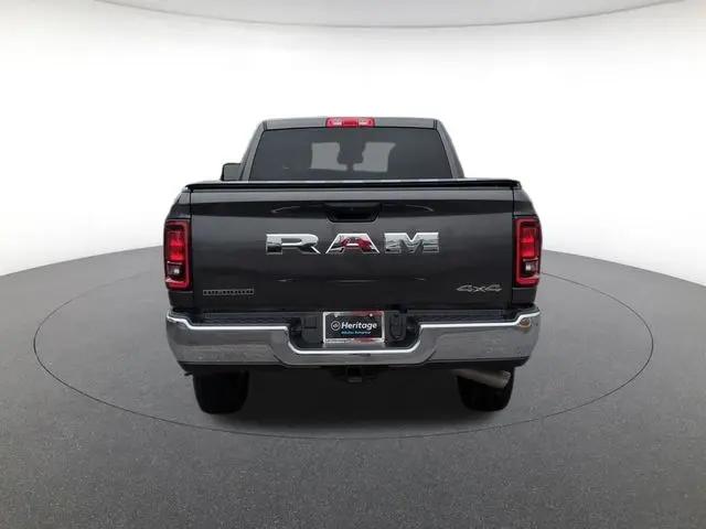 2025 Ram 3500 Big Horn Crew Cab 4x4 6'4" Box