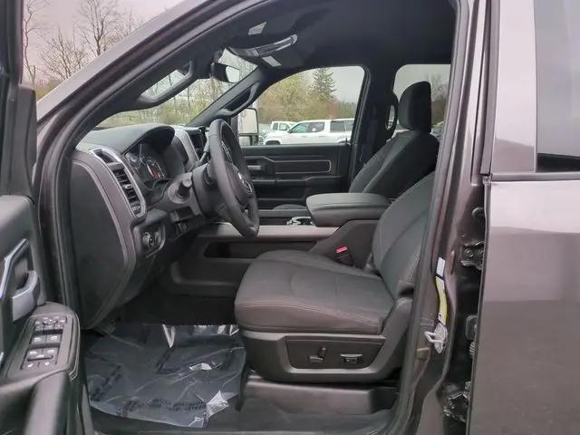 2025 Ram 3500 Big Horn Crew Cab 4x4 6'4" Box
