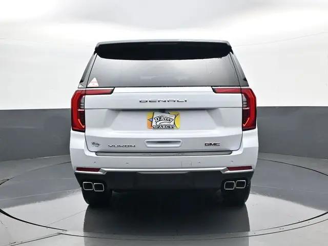 2026 GMC Yukon 4WD Denali