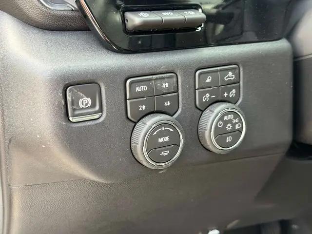 2026 Chevrolet Silverado 1500 4WD Crew Cab Short Bed LTZ