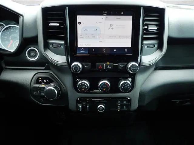 2026 Ram 1500 Express Quad Cab 4x4 64 Box