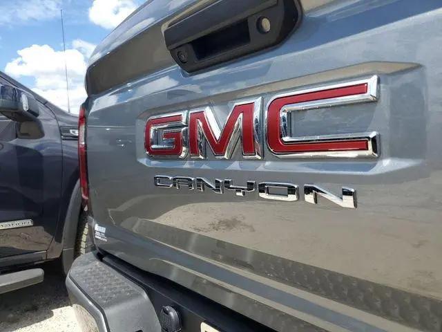 2026 GMC Canyon Elevation, 4WD