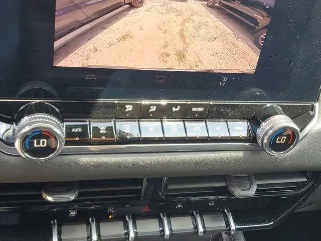 2026 GMC Canyon Elevation, 4WD