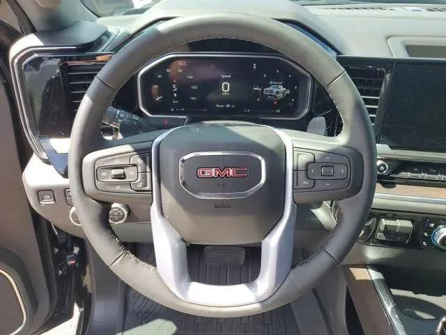 2026 GMC Sierra 1500 Crew Cab, Short Bed, SLT, 4WD