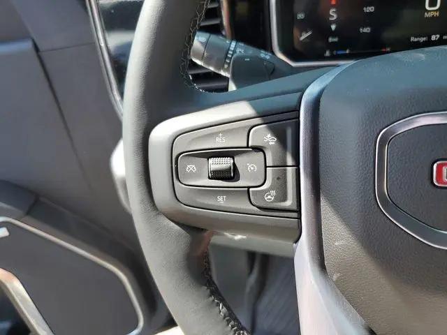 2026 GMC Sierra 1500 Crew Cab, Short Bed, SLT, 4WD