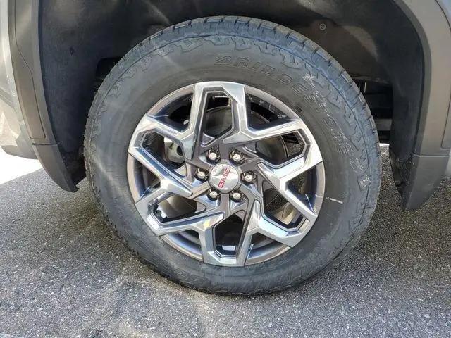 2026 GMC Sierra 1500 Crew Cab, Short Bed, SLT, 4WD