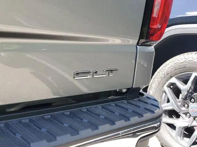 2026 GMC Sierra 1500 Crew Cab, Short Bed, SLT, 4WD