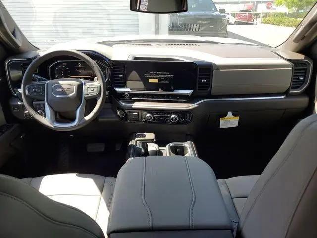 2026 GMC Sierra 1500 Crew Cab, Short Bed, SLT, 4WD