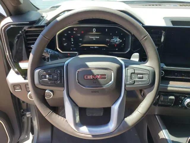 2026 GMC Sierra 1500 Crew Cab, Short Bed, SLT, 4WD