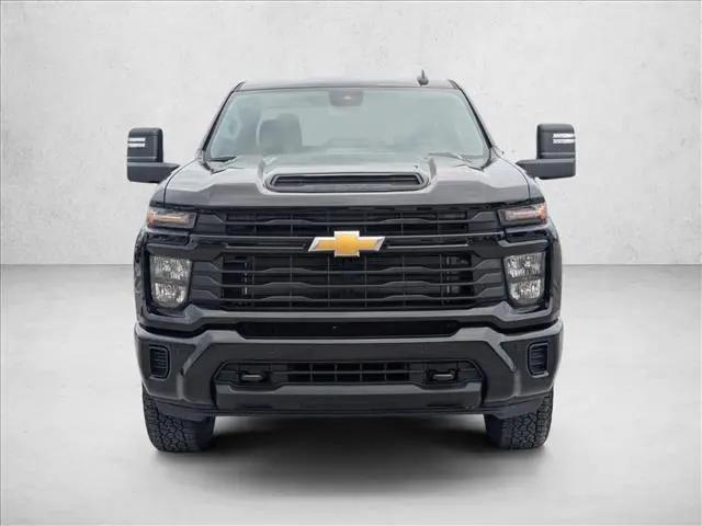 2026 Chevrolet Silverado 2500HD Crew Cab, Standard Bed, Custom, RWD