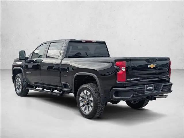 2026 Chevrolet Silverado 2500HD Crew Cab, Standard Bed, Custom, RWD