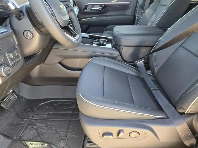 2026 Chevrolet Tahoe 4WD Premier