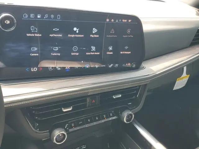 2026 Chevrolet Suburban Premier, RWD