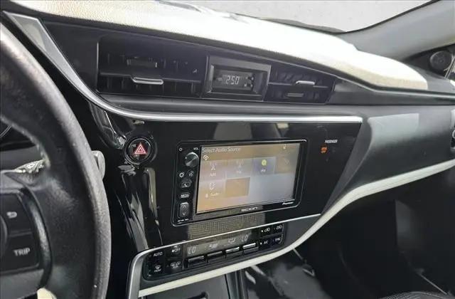 2016 Scion iM Base