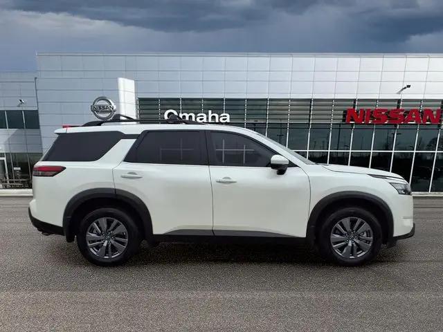 2024 Nissan Pathfinder SV 4WD