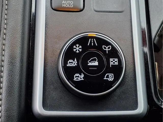 2024 Nissan Pathfinder SV 4WD