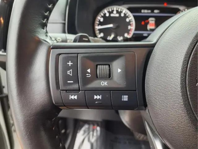 2024 Nissan Pathfinder SV 4WD