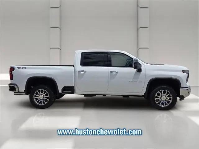 2026 Chevrolet Silverado 2500HD Crew Cab, Standard Bed, LTZ, 4WD