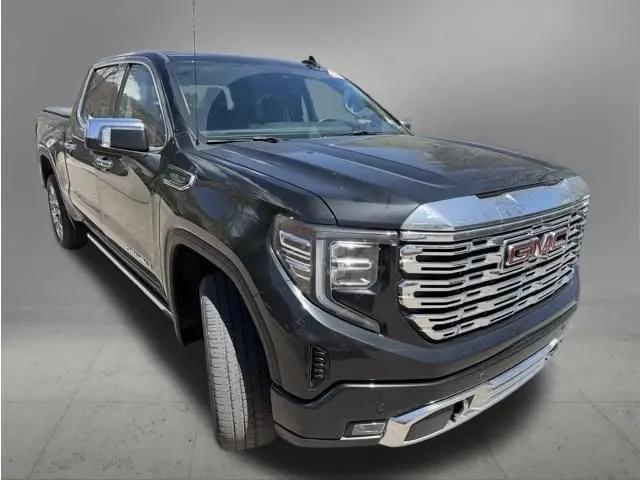 2023 GMC Sierra 1500 4WD Crew Cab Short Box Denali