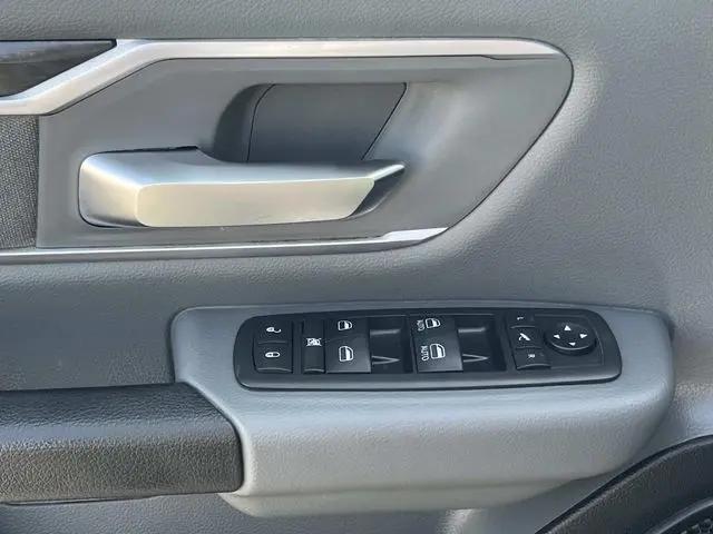 2021 Ram 1500 Big Horn Quad Cab 4x4 6'4" Box