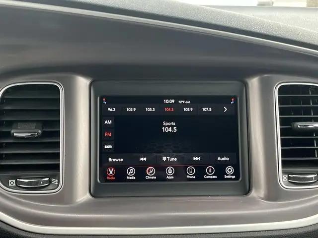 2022 Dodge Charger SXT RWD