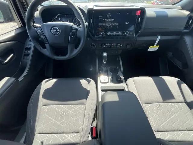 2026 Nissan Frontier Crew Cab Long Bed SV 4x4