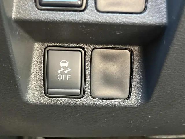 2026 Nissan Frontier Crew Cab Long Bed SV 4x4