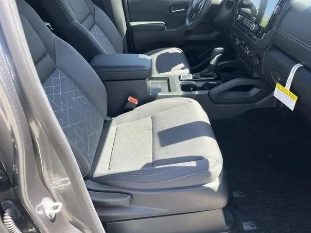 2026 Nissan Frontier Crew Cab Long Bed SV 4x4
